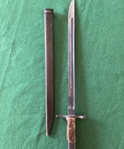 WW2 Arisaka Bayonet Type 30 - straight cross guard.